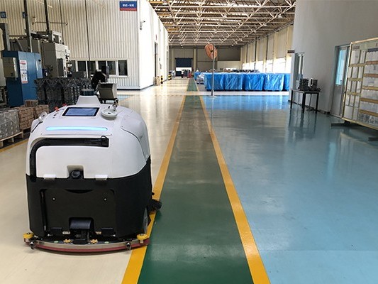 坦力工廠掃地機(jī)器人：價(jià)格 “高冷”，省錢超 “暖”！