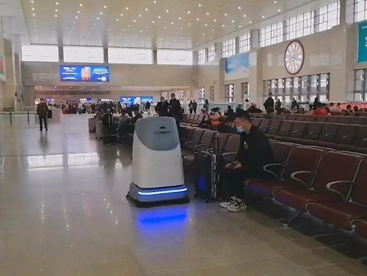 當(dāng)高鐵站遇上坦力無(wú)人駕駛洗地車，奇跡發(fā)生了！