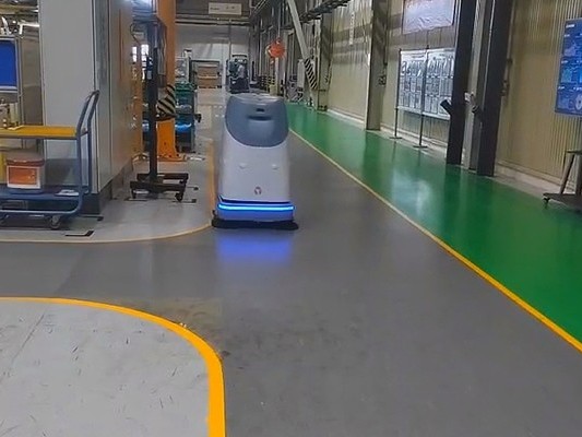 從 4 個(gè)清潔工到 1 臺坦力無人駕駛自動洗地機(jī)，背后的 “清潔革命”