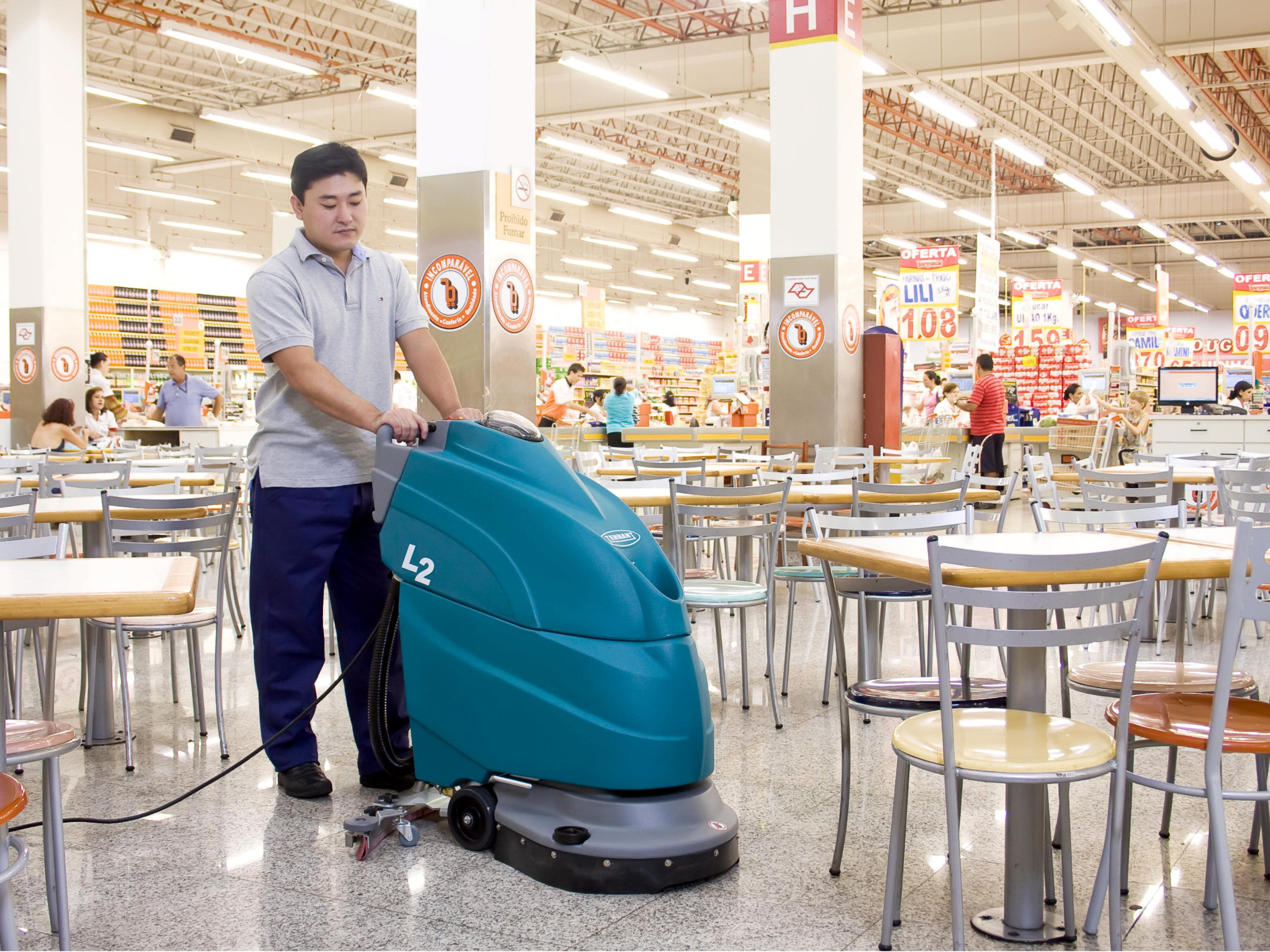 大型商場使用的是什么樣的洗地機(jī)？